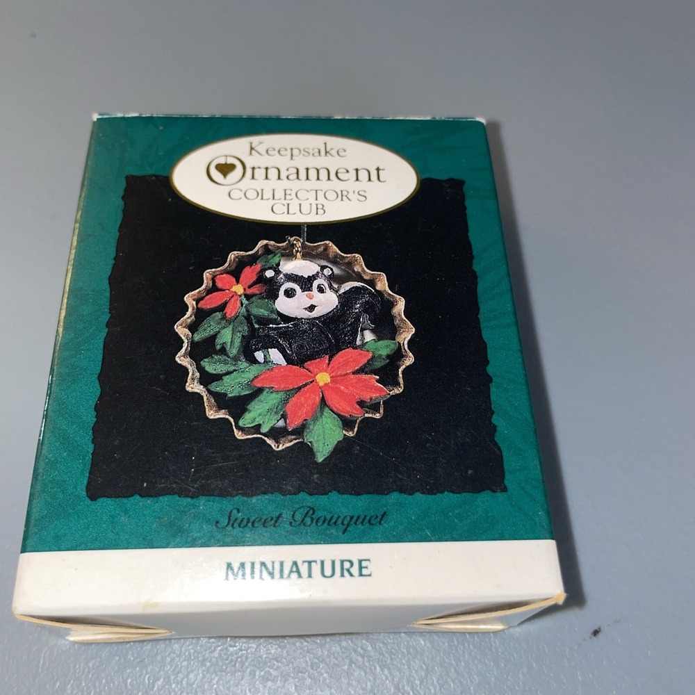Collector's Club MINIATURE 1994 Hallmark Keepsake Ornament SWEET‎ BOUQUET
